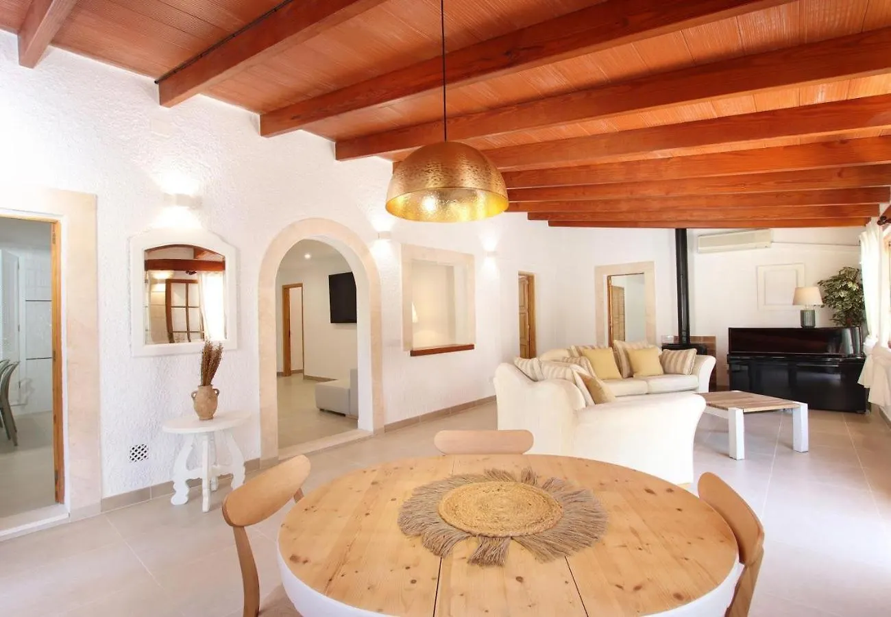 Σπίτι διακοπών Relax Just Outside Pollensa Recently Renovated By Renthousing Βίλα